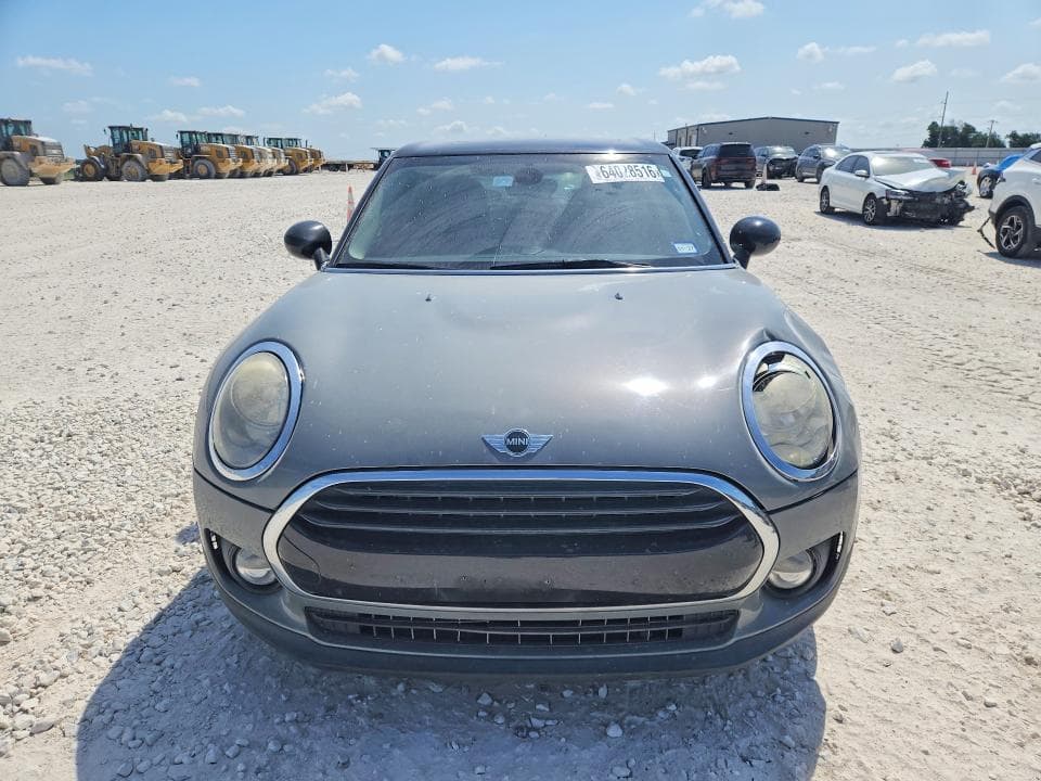 2018 MINI COOPER CLUBMAN 5