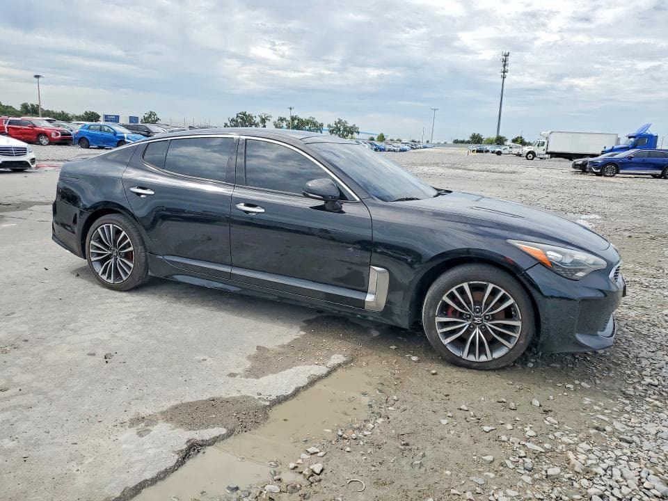 2018 KIA STINGER PREMIUM 4
