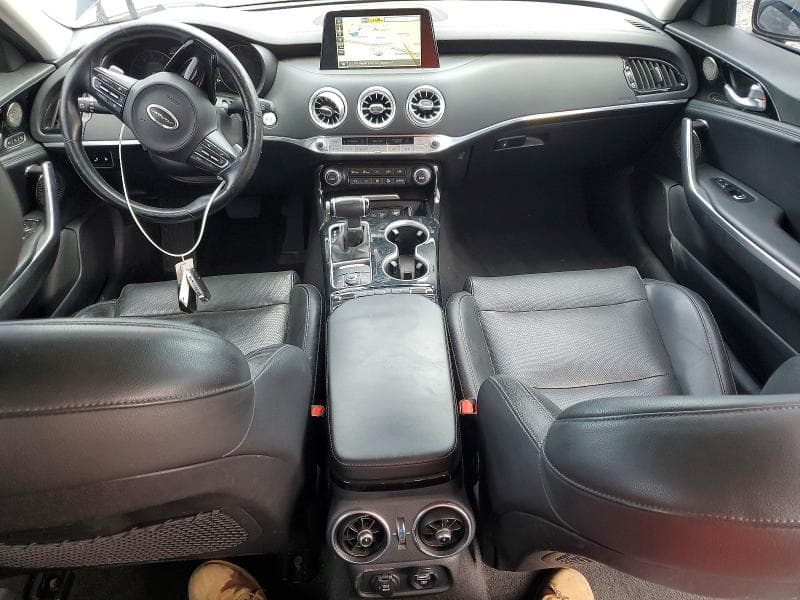 2018 KIA STINGER PREMIUM 8