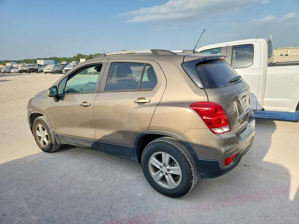2022 CHEVROLET TRAX 1LT 2