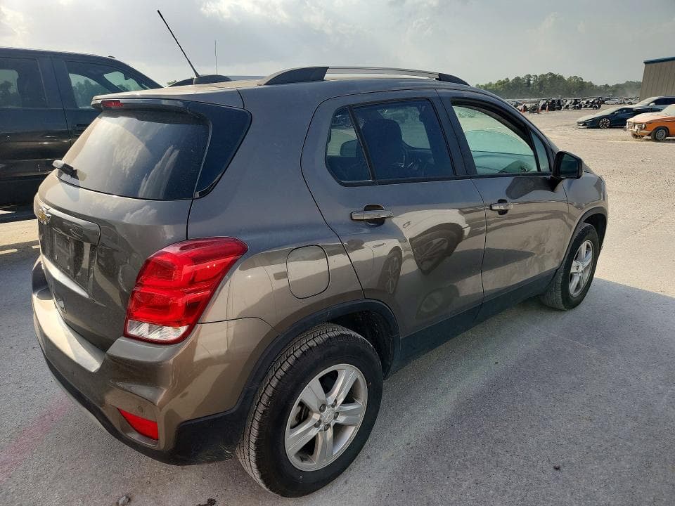 2022 CHEVROLET TRAX 1LT 3