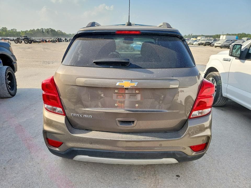 2022 CHEVROLET TRAX 1LT 6