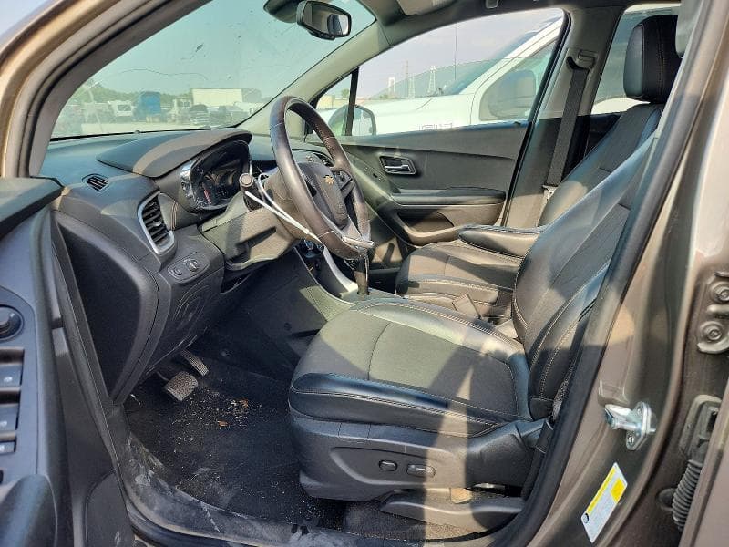 2022 CHEVROLET TRAX 1LT 7