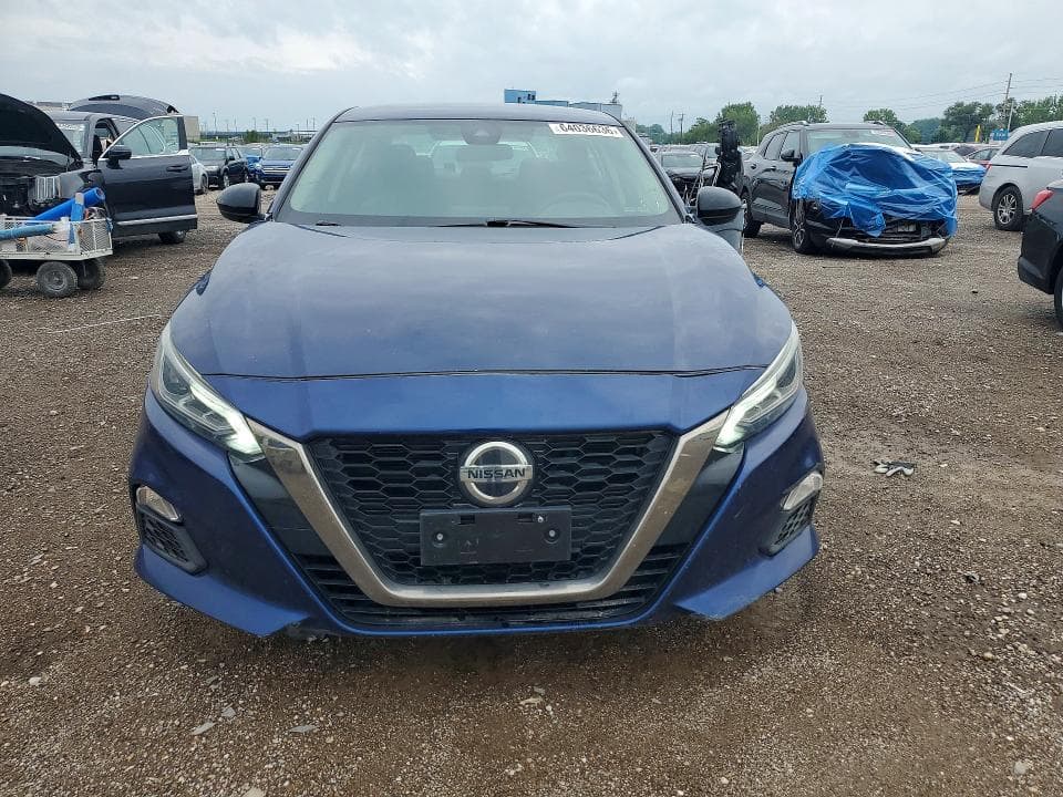 2021 NISSAN ALTIMA SR 5