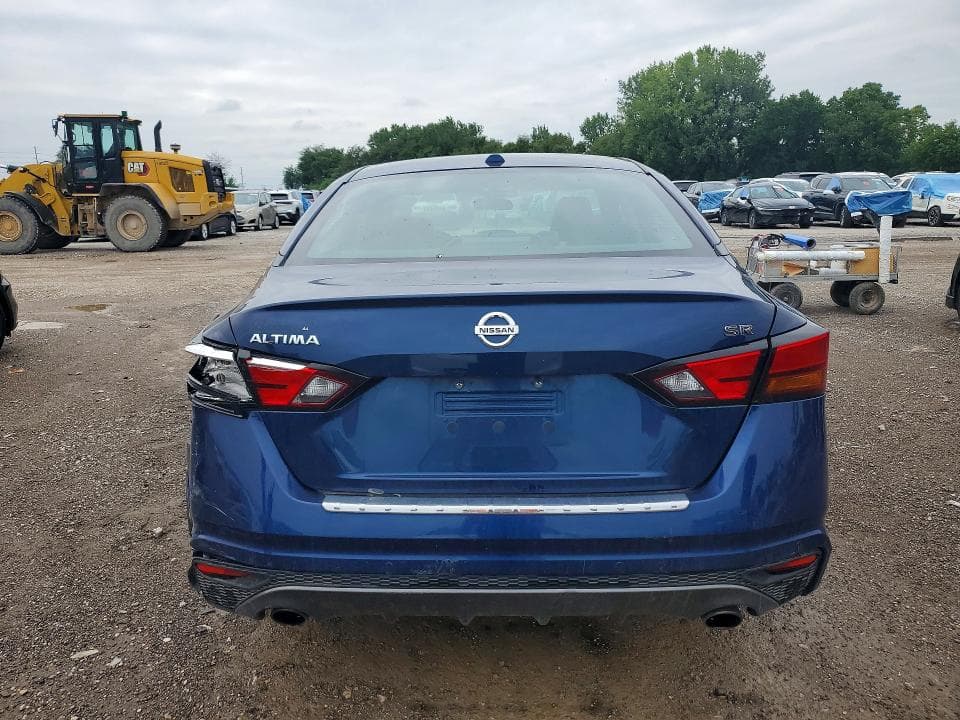 2021 NISSAN ALTIMA SR 6