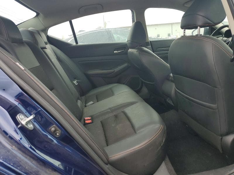 2021 NISSAN ALTIMA SR 10