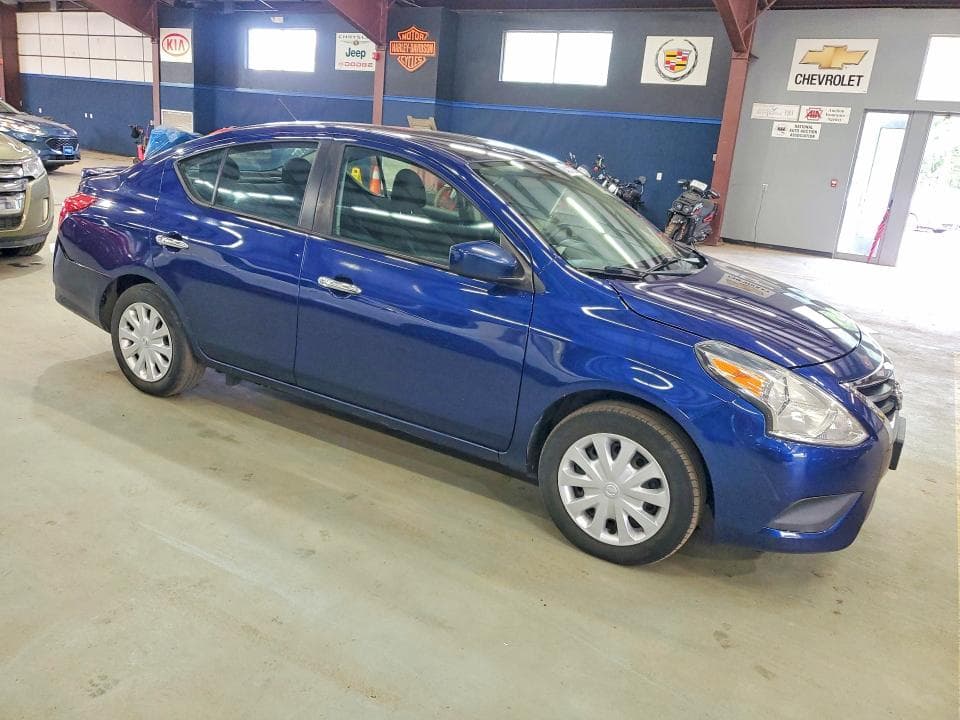 2019 NISSAN VERSA SV 4