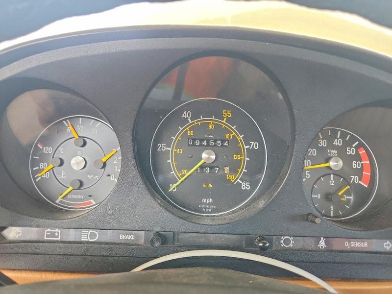 1981 MERCEDES-BENZ 380 SL 9