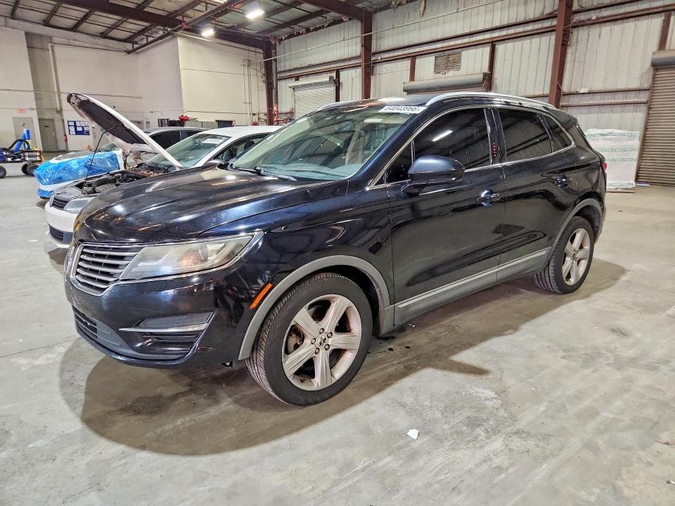 2017 LINCOLN MKC PREMIERE - 1