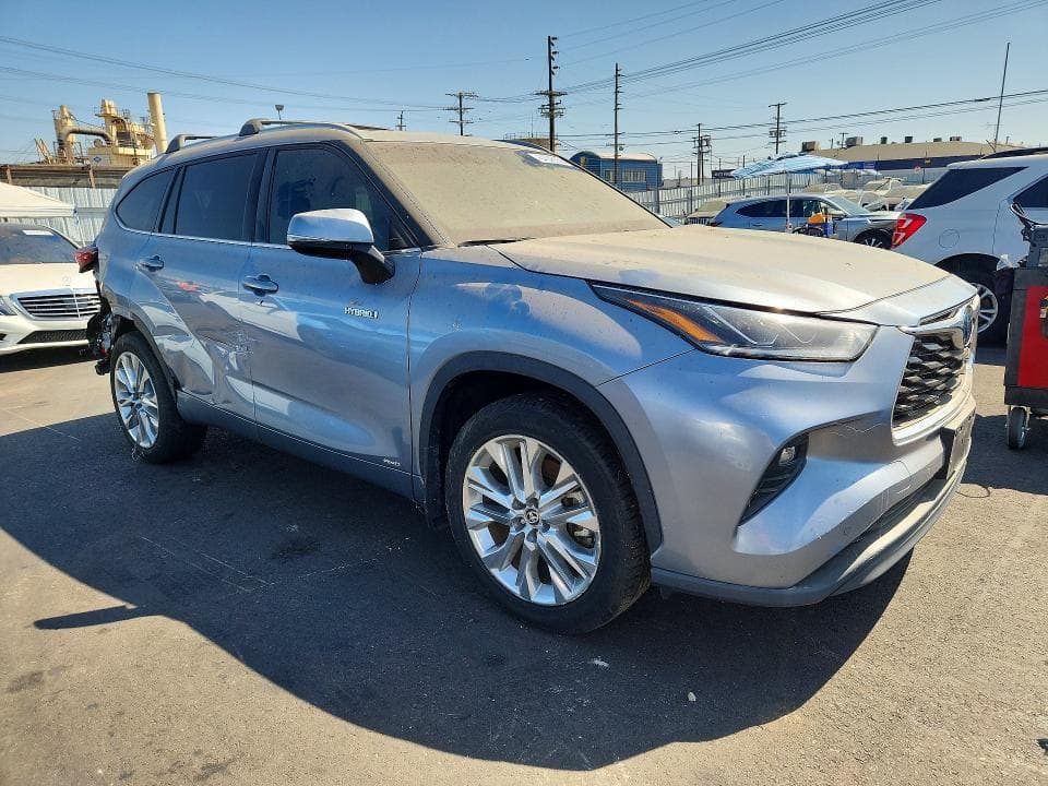2020 TOYOTA HIGHLANDER HYBRID LIMITED 4