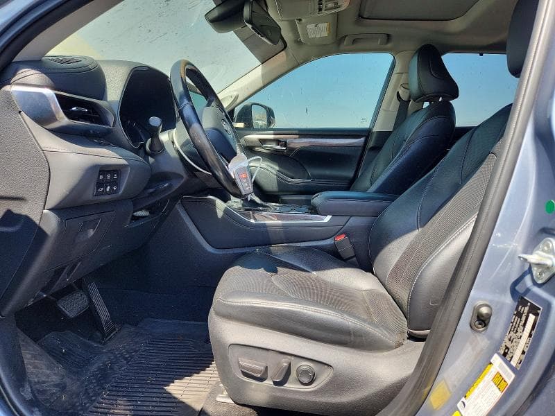 2020 TOYOTA HIGHLANDER HYBRID LIMITED 7