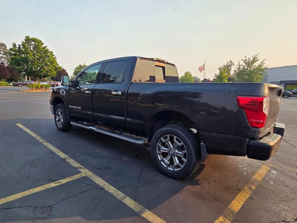2017 NISSAN TITAN XD S 3