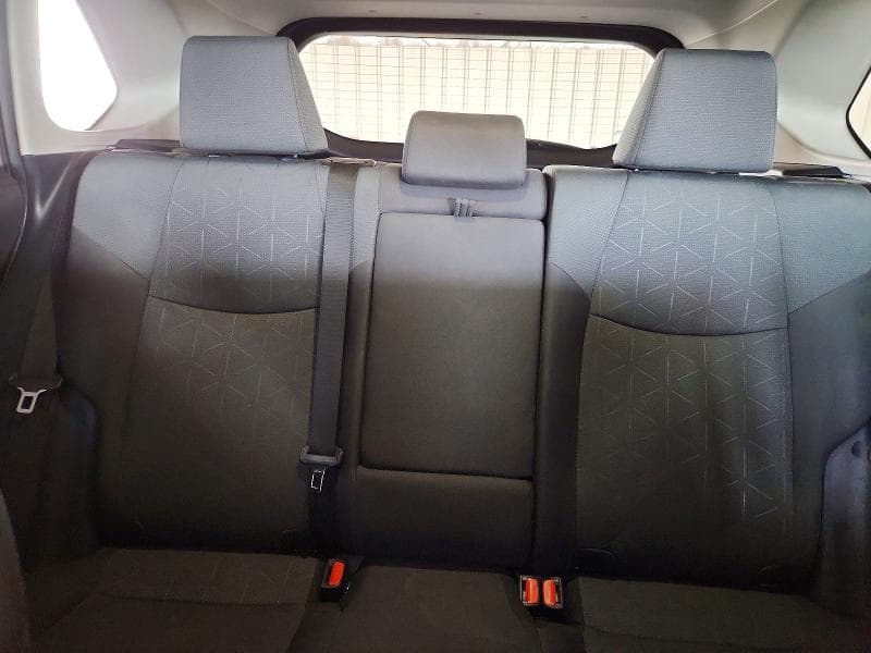 2025 TOYOTA RAV4 XLE 10