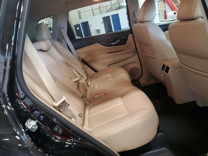 2017 NISSAN ROGUE SL 11