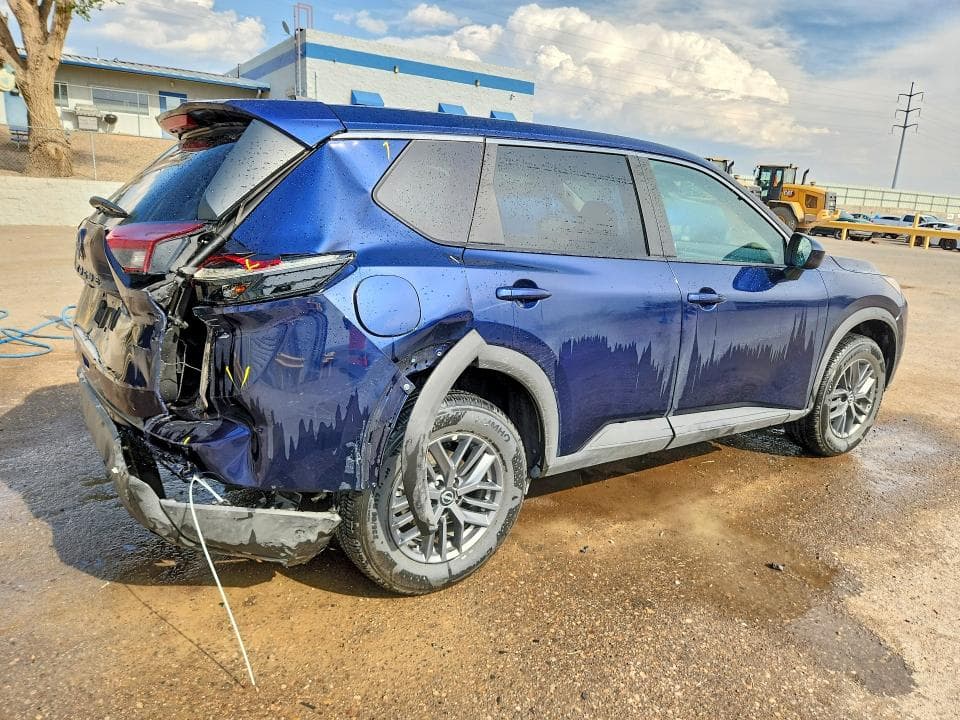 2026 NISSAN ROGUE SV 3