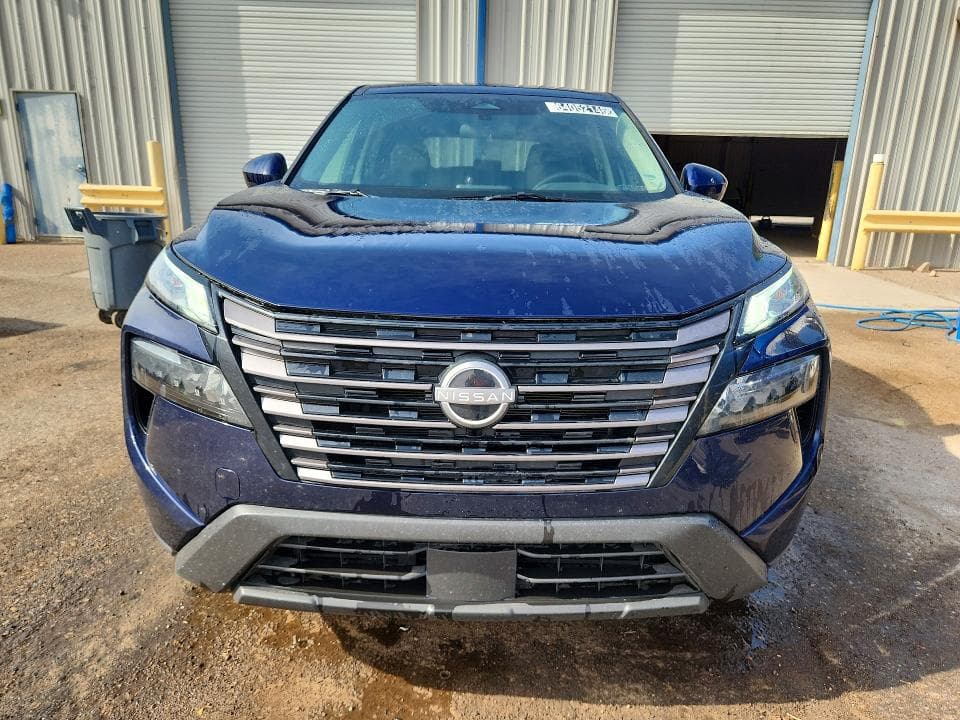 2026 NISSAN ROGUE SV 5