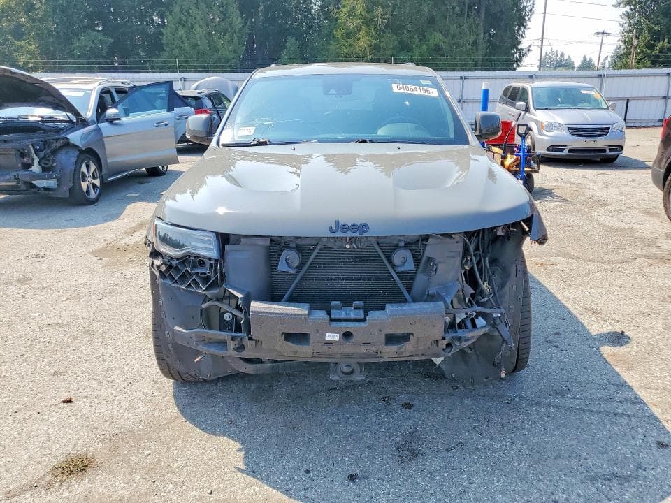 2020 JEEP GRAND CHEROKEE SRT-8 5