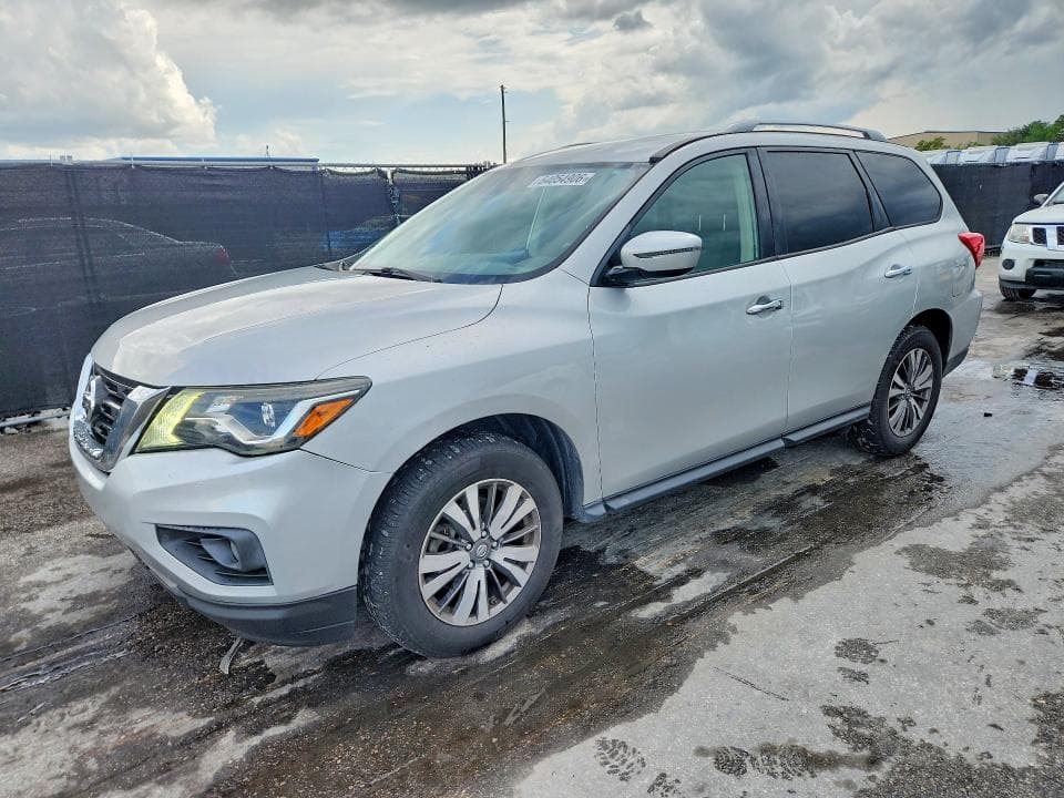 2019 NISSAN PATHFINDER SV - 1