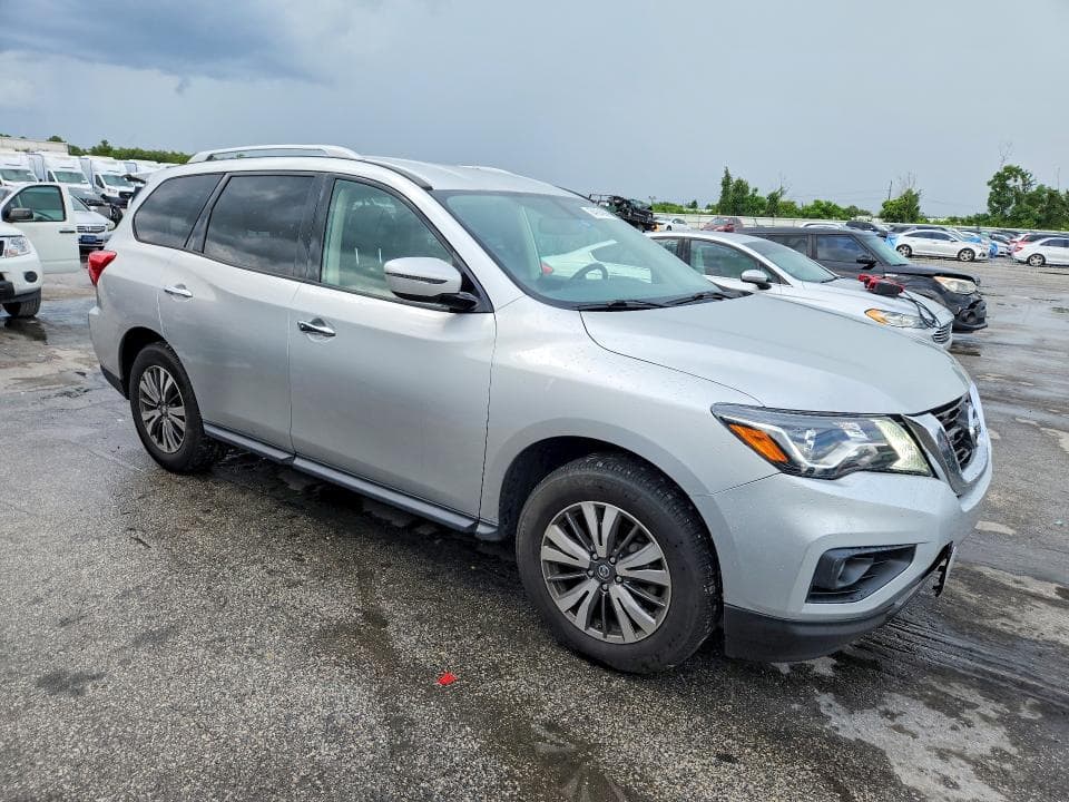 2019 NISSAN PATHFINDER SV 4