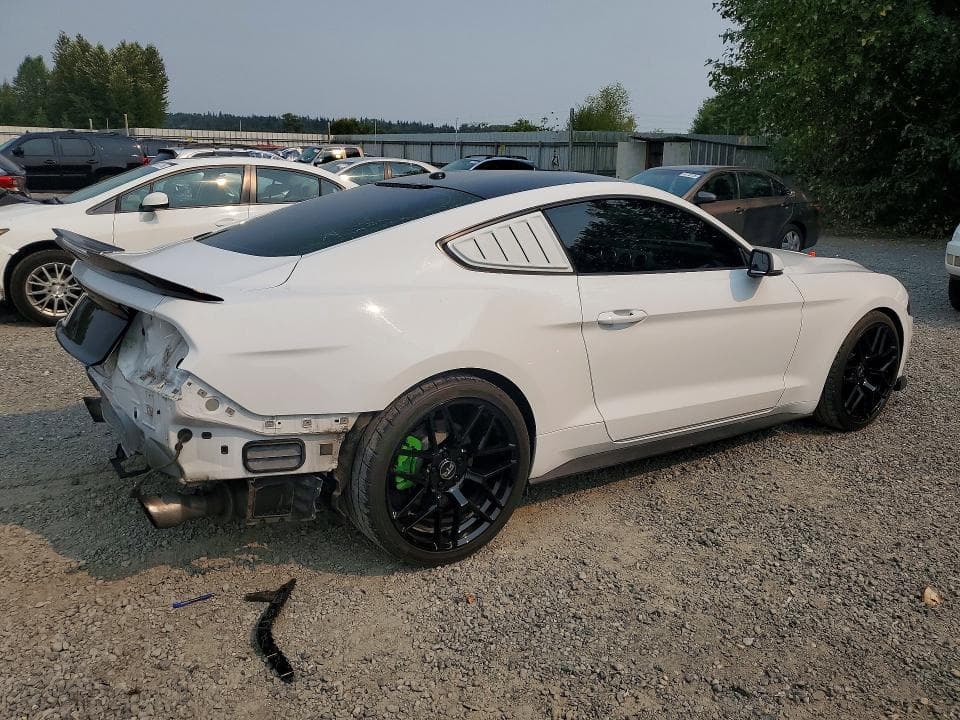 2018 FORD MUSTANG 3