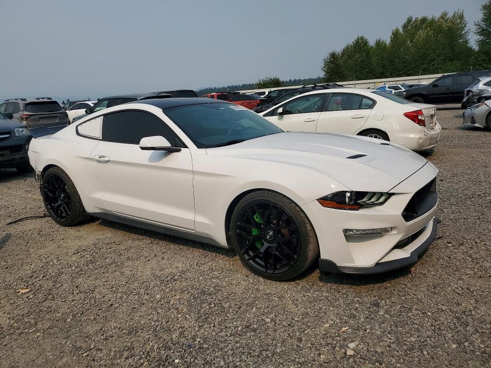 2018 FORD MUSTANG 4