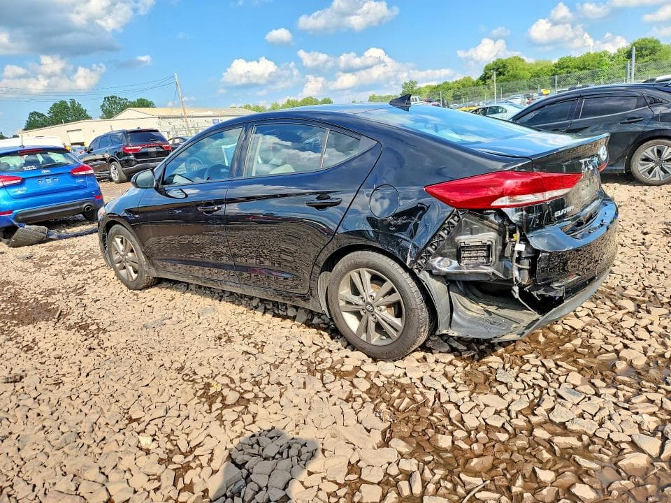 2017 HYUNDAI ELANTRA SE 2
