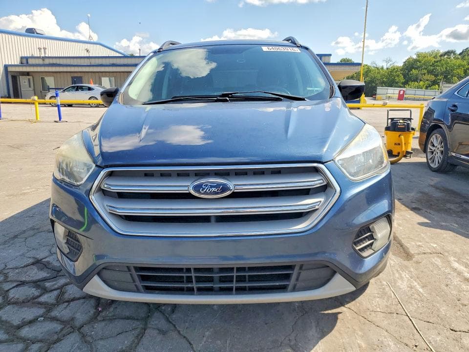 2018 FORD ESCAPE SE 5