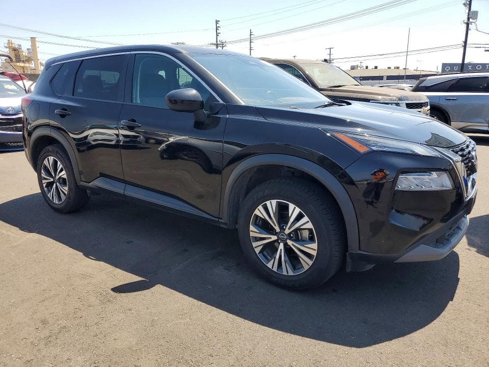 2023 NISSAN ROGUE SV 4
