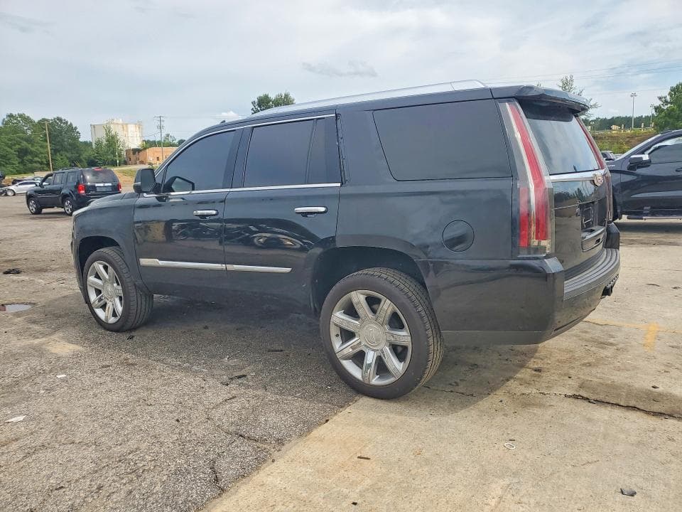 2018 CADILLAC ESCALADE LUXURY 2