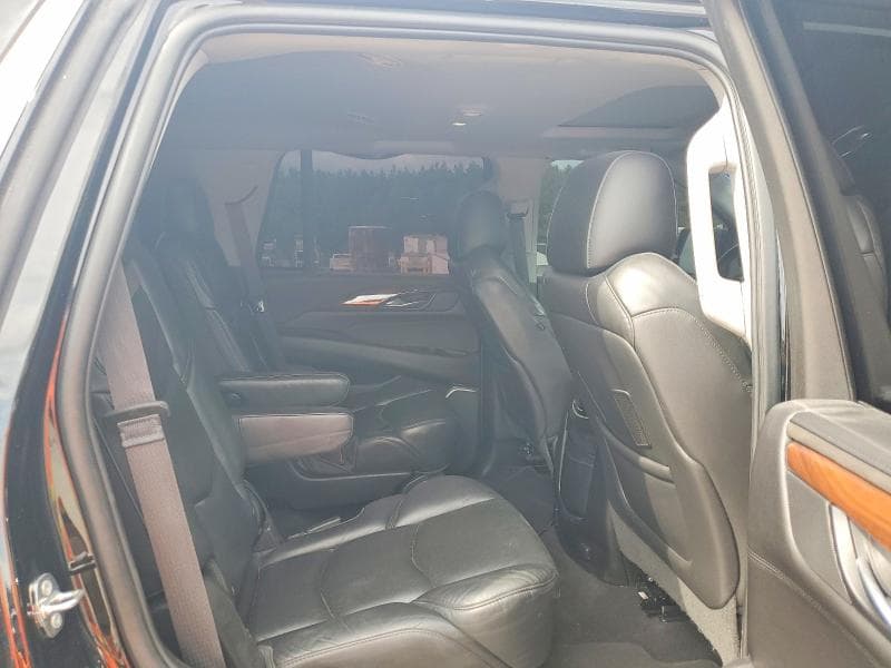 2018 CADILLAC ESCALADE LUXURY 11