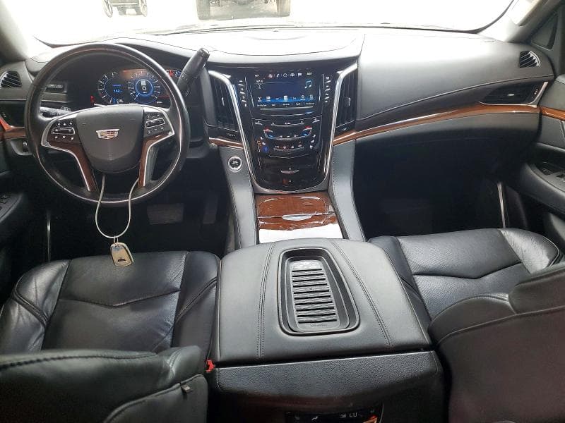 2018 CADILLAC ESCALADE LUXURY 8