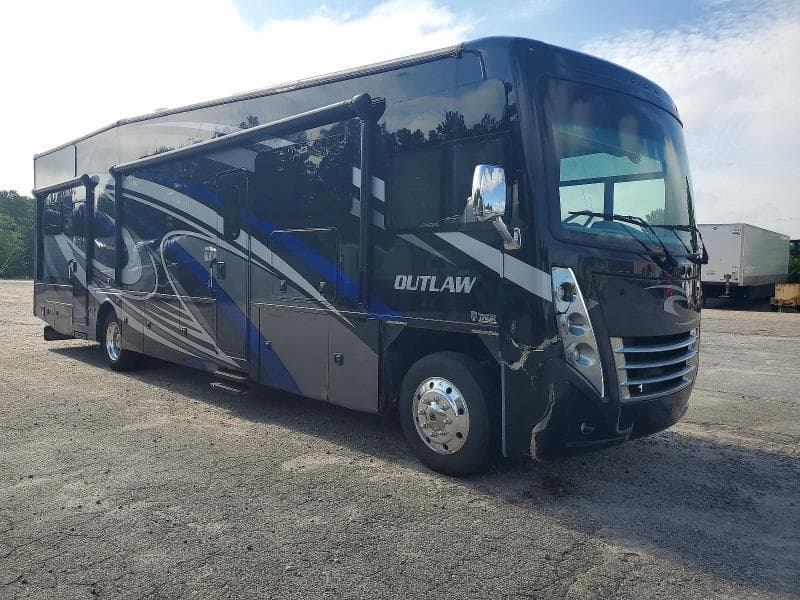 2020 FORD F53 - 1