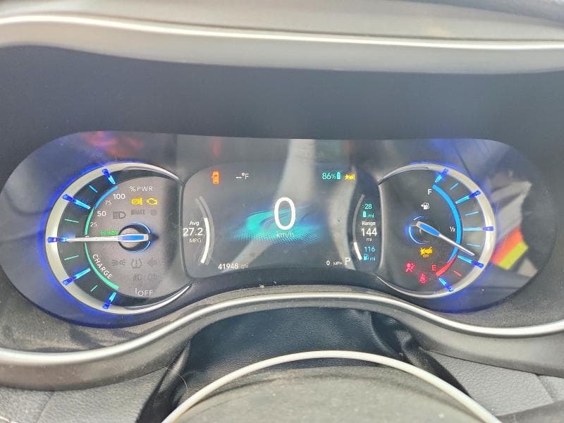 2023 CHRYSLER PACIFICA HYBRID TOURING L 9