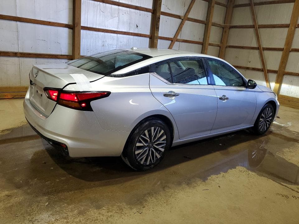2025 NISSAN ALTIMA SV 3