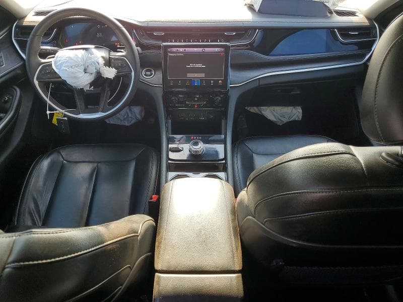 2023 JEEP GRAND CHEROKEE L LIMITED 8