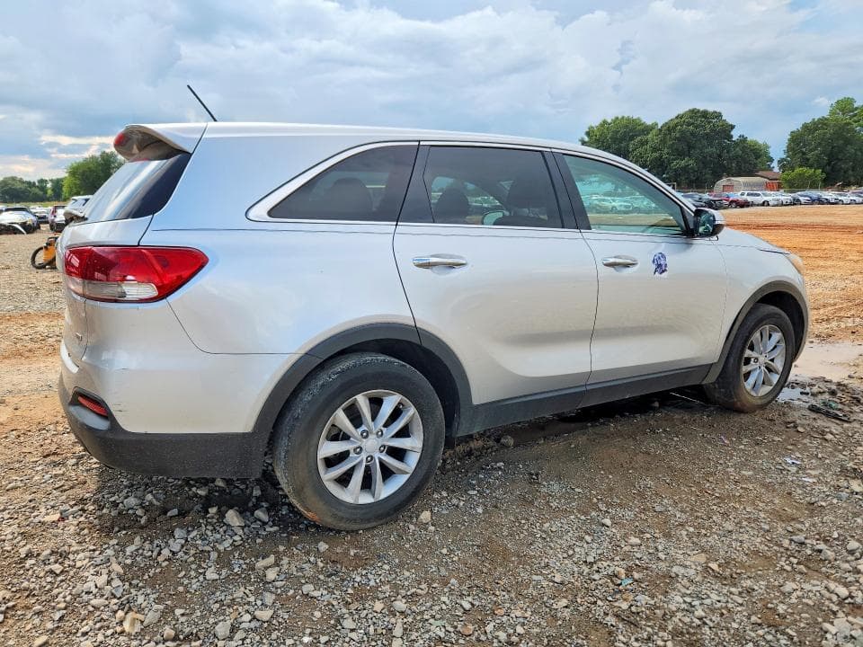 2018 KIA SORENTO L 3