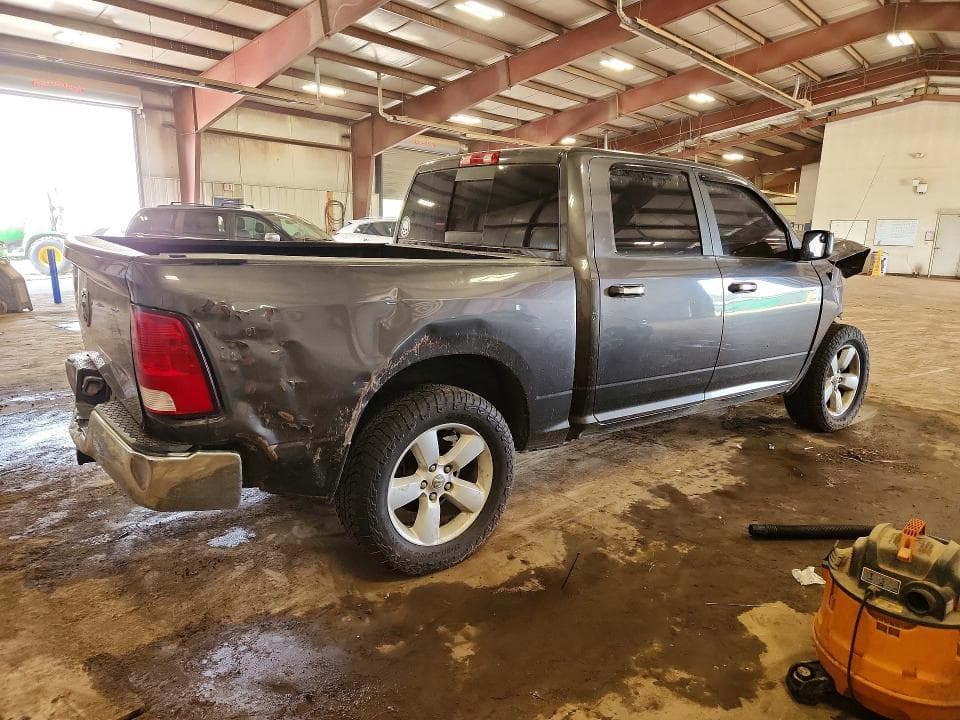 2018 RAM 1500 SLT 3