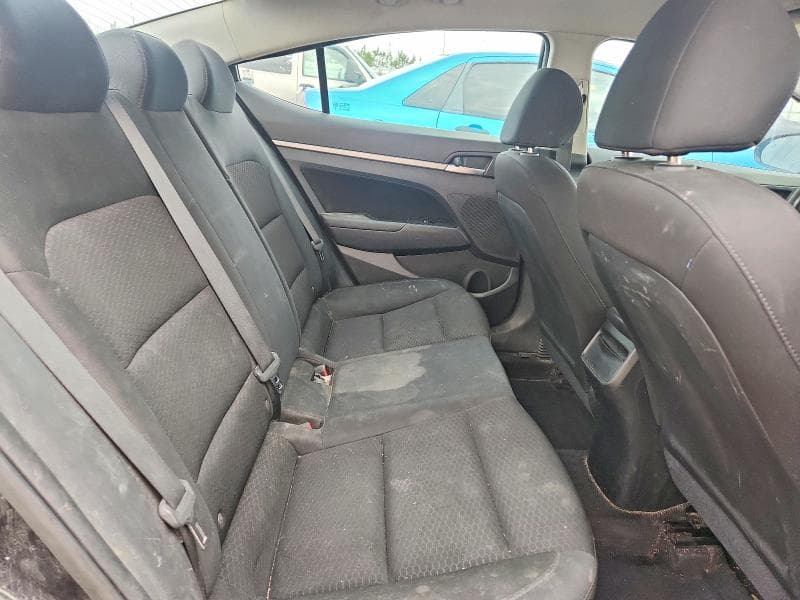 2019 HYUNDAI ELANTRA SE 10