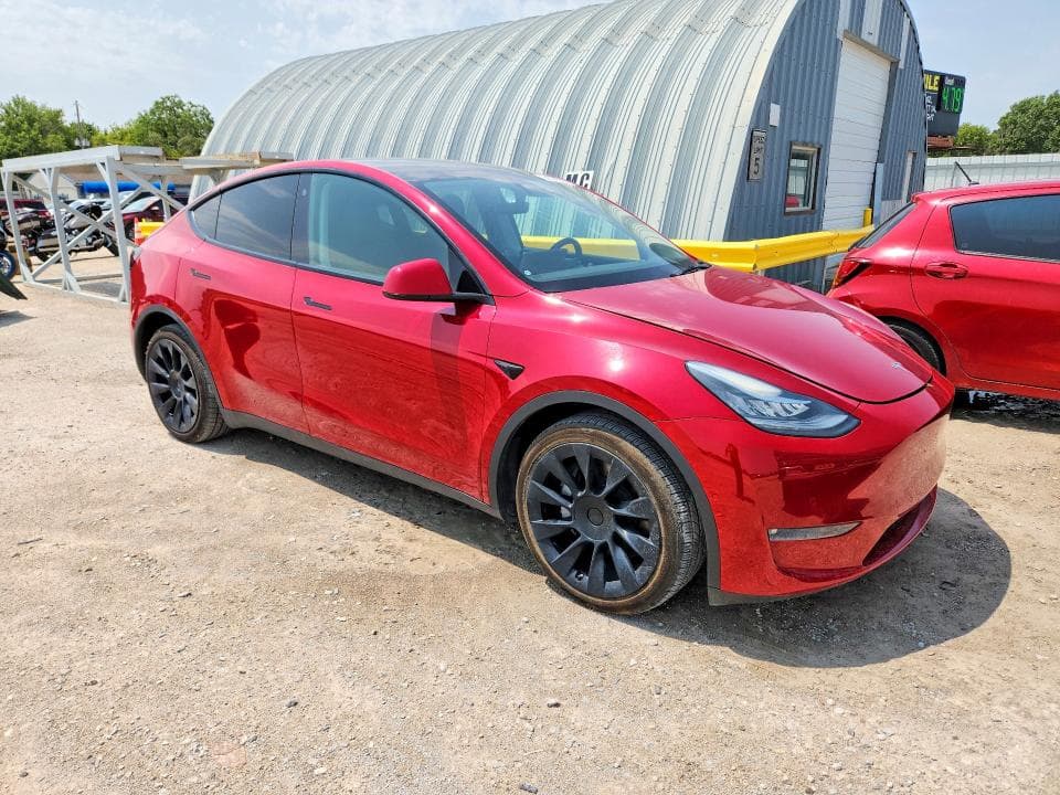 2021 TESLA MODEL Y 4
