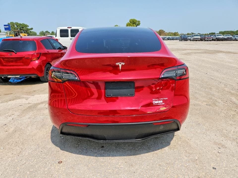 2021 TESLA MODEL Y 6