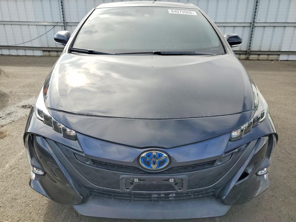 2020 TOYOTA PRIUS PRIME LIMITED 5