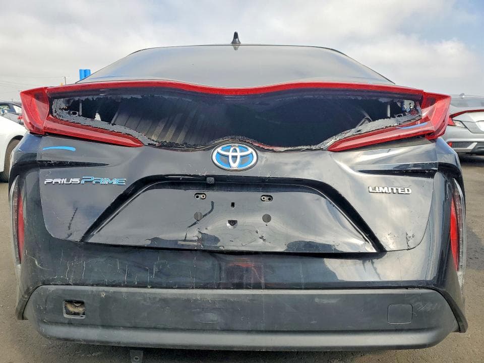 2020 TOYOTA PRIUS PRIME LIMITED 6
