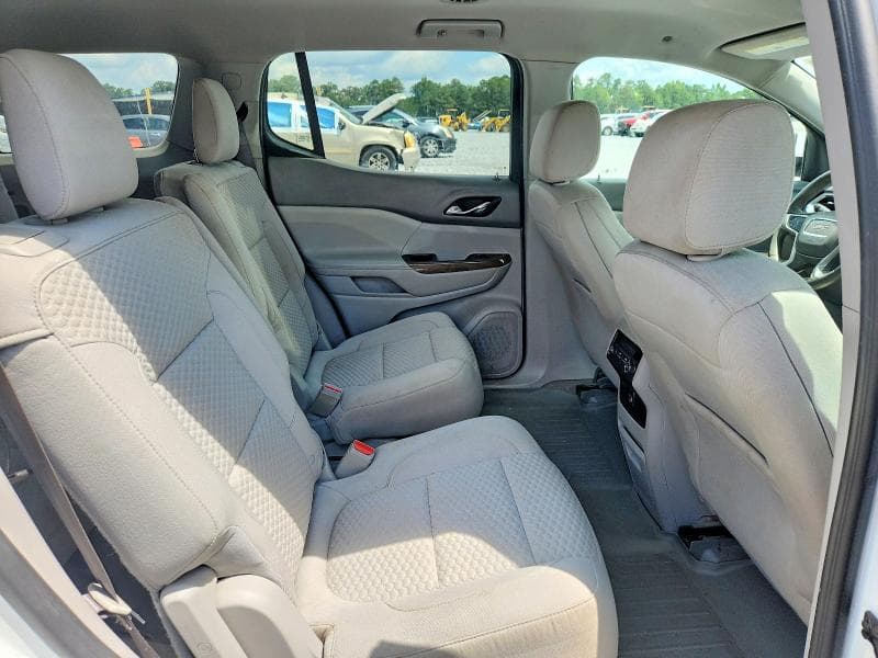 2018 GMC ACADIA SLE 11
