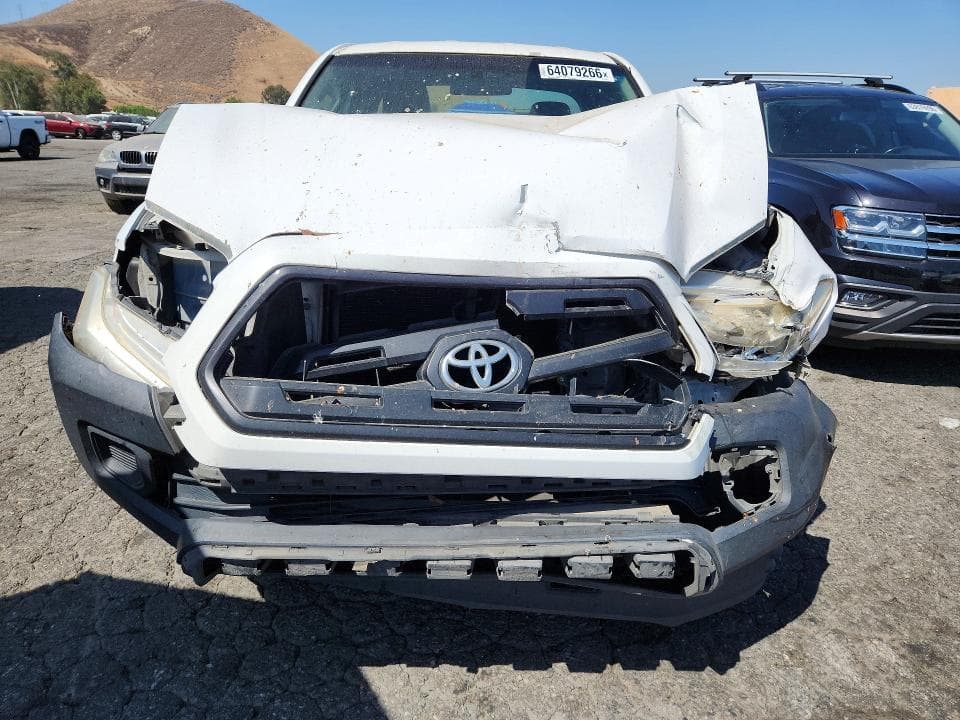 2017 TOYOTA TACOMA SR 5