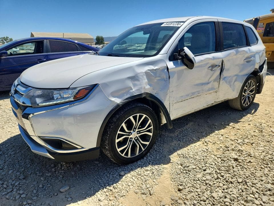 2017 MITSUBISHI OUTLANDER SE - 1