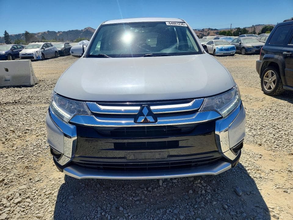 2017 MITSUBISHI OUTLANDER SE 5
