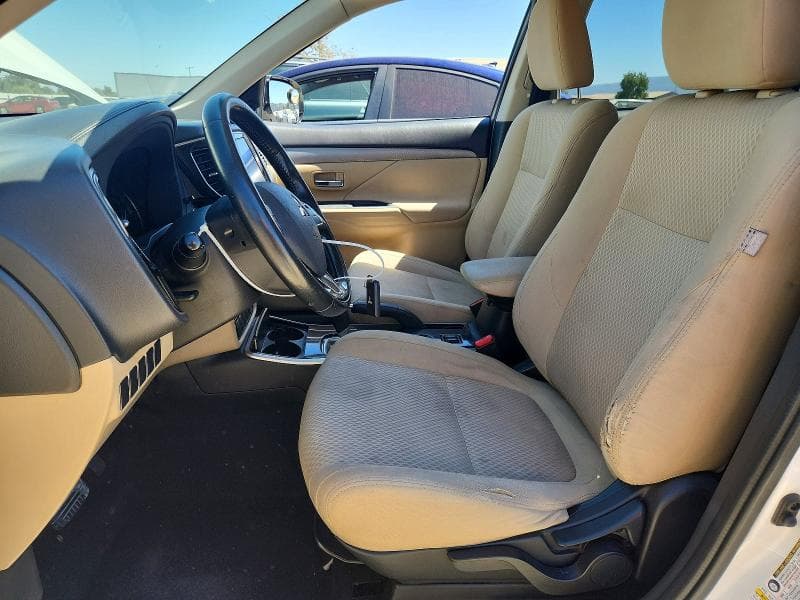 2017 MITSUBISHI OUTLANDER SE 7
