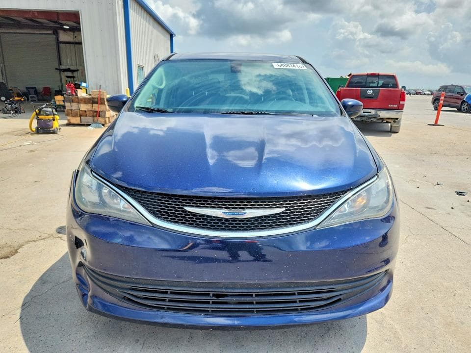2018 CHRYSLER PACIFICA LX 5