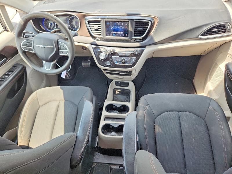 2018 CHRYSLER PACIFICA LX 8