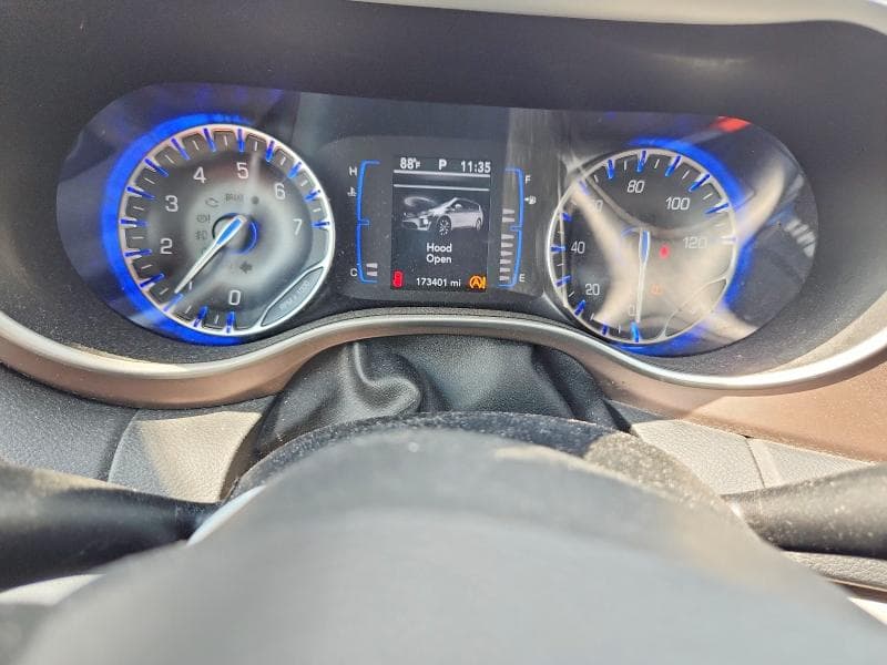 2018 CHRYSLER PACIFICA LX 9